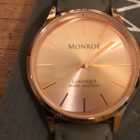 Monroe genuine Leather watch NWOT - Picture 6 of 7